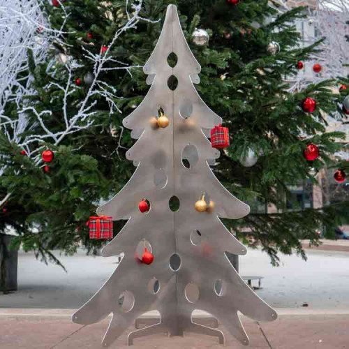 Sapin de Noël artificiel design en métal